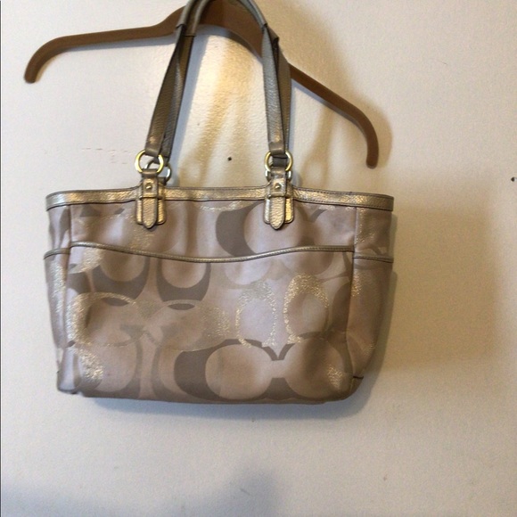 Coach Factory handbag - Picture 6 of 8
